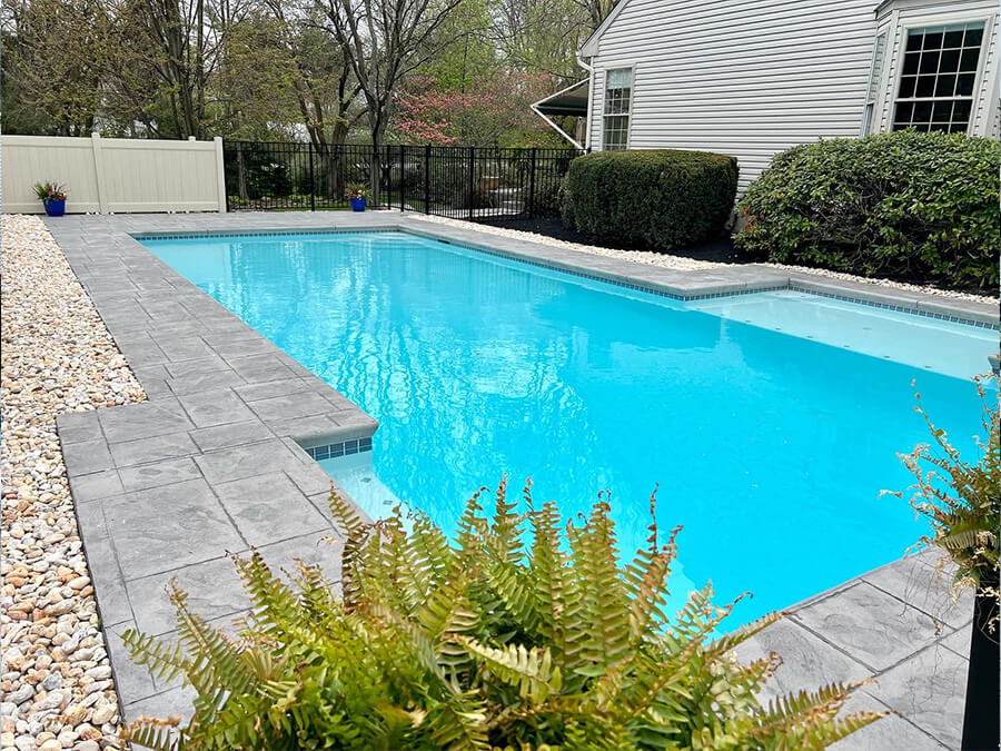 Custom Pools Gallery - Paradise Pool Service